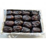 Финики в коробке